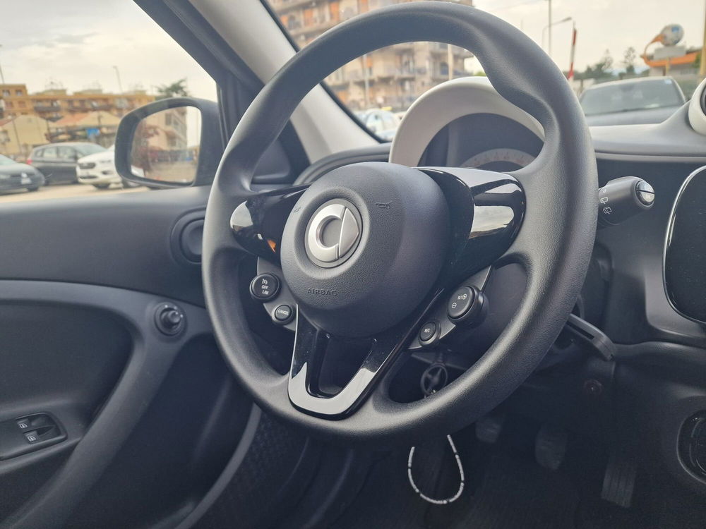 smart forfour usata a Messina (14)