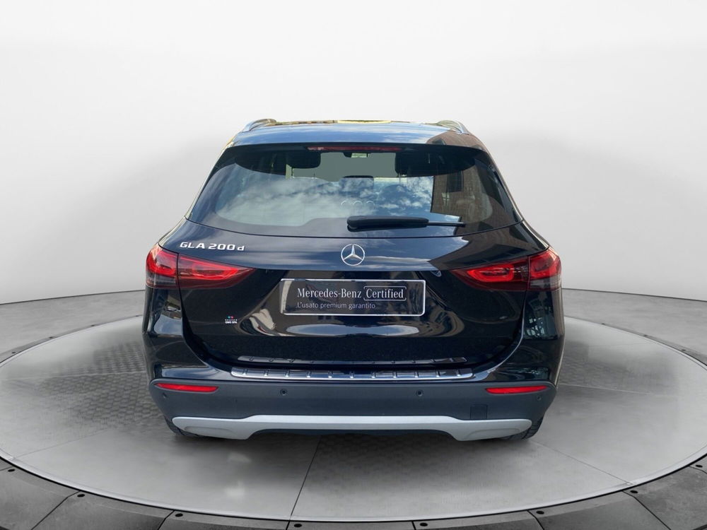 Mercedes-Benz GLA SUV usata a Firenze (6)