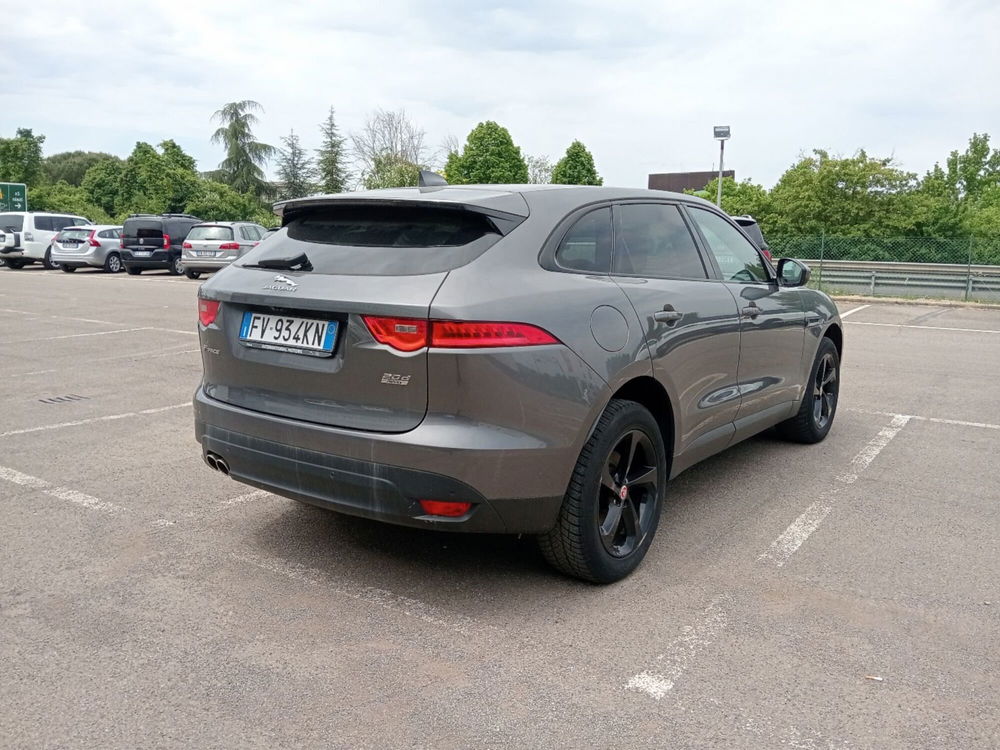 Jaguar F-Pace usata a Firenze (2)