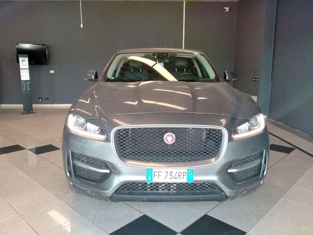 Jaguar F-Pace usata a Arezzo (8)