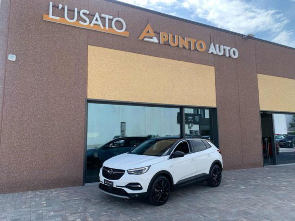 Opel Grandland X usata a Ancona