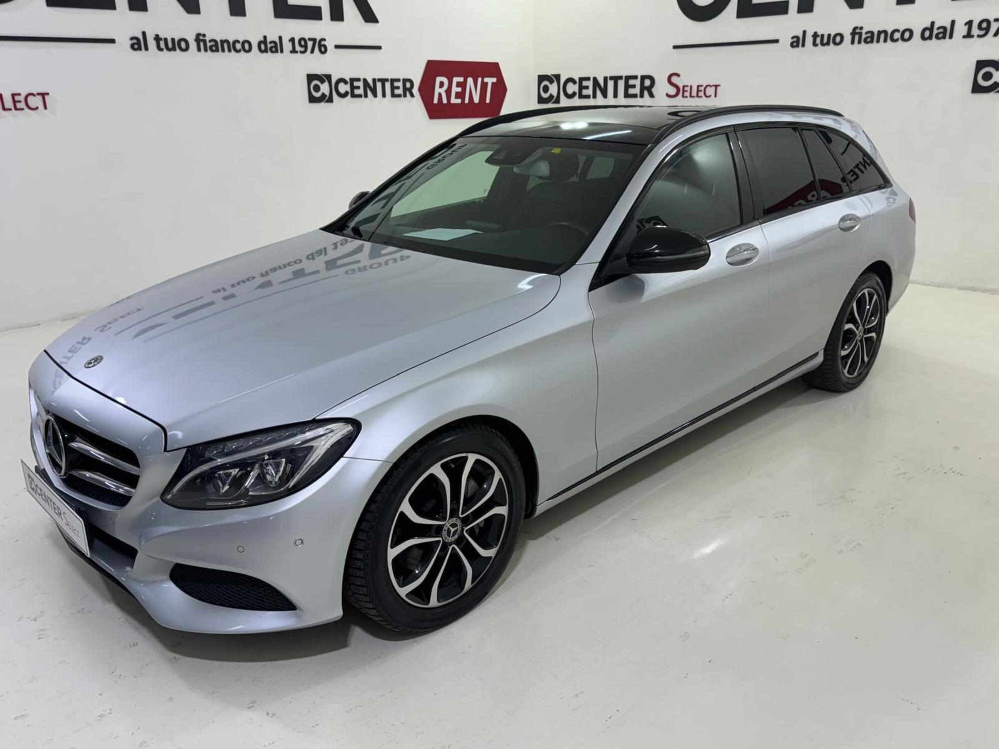 Mercedes-Benz Classe C Station Wagon 220 d Auto Executive  del 2019 usata a Salerno