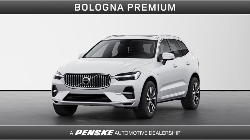 Volvo XC60 T6 Recharge AWD Plug-in Hybrid automatico Plus Bright nuova a Casalecchio di Reno