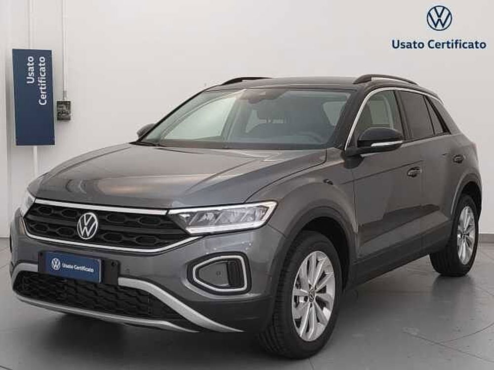 Volkswagen T-Roc nuova a Varese