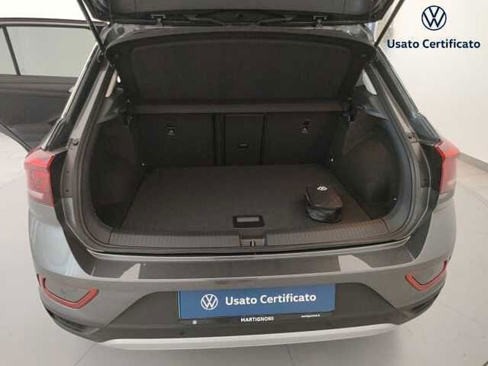 Volkswagen T-Roc nuova a Varese (11)