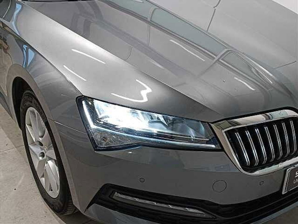 Skoda Superb usata a Lecco (19)