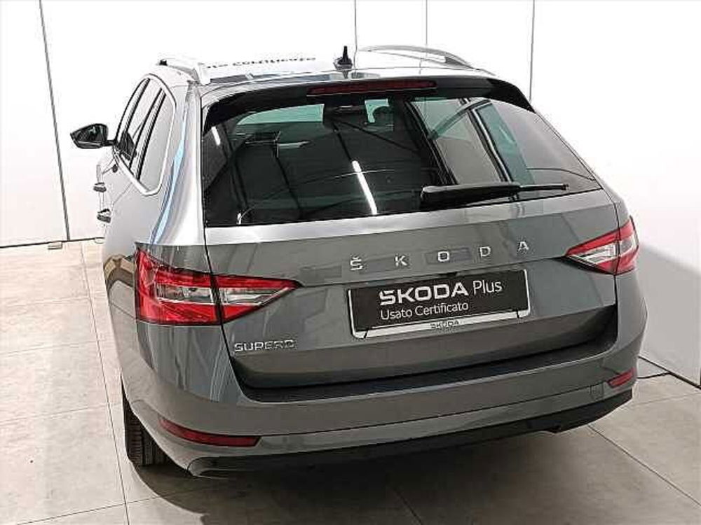 Skoda Superb usata a Lecco (4)