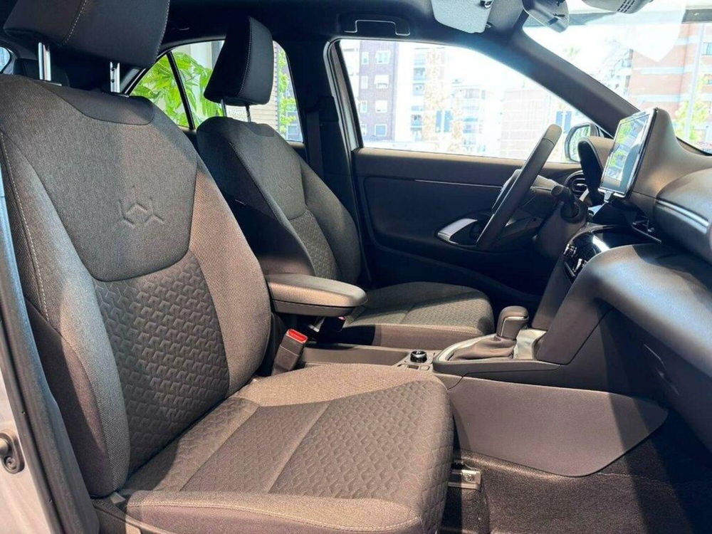 Toyota Yaris Cross nuova a Torino (7)