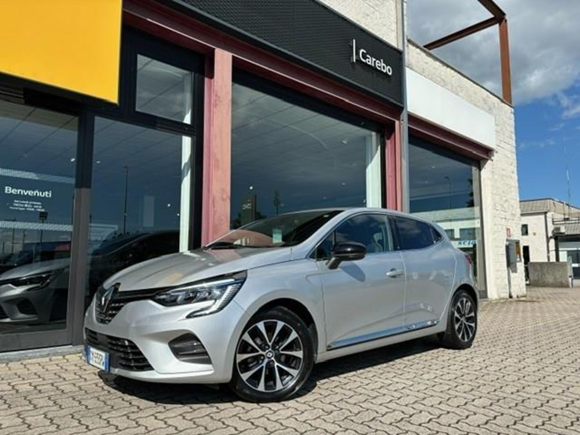 Renault Clio 1.0 tce Techno 90cv del 2023 usata a Parma