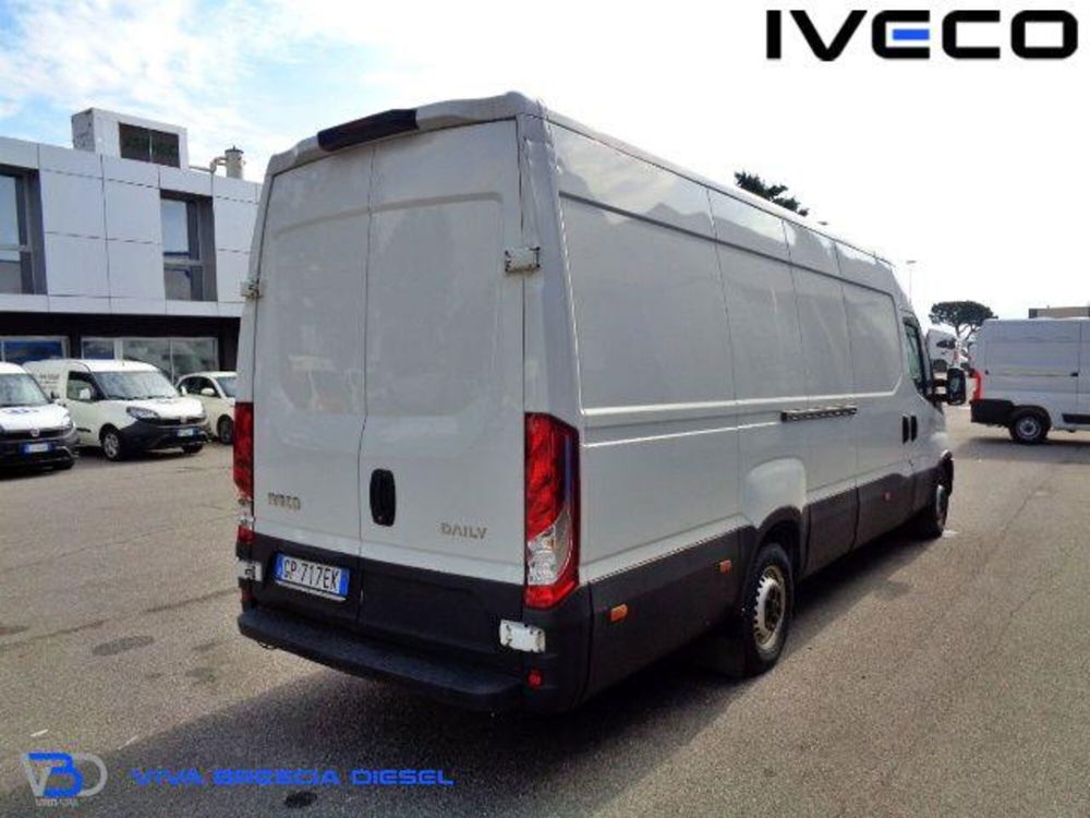 Iveco Daily Furgone usata a Brescia (7)