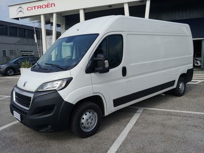 Peugeot Boxer Furgone 335 2.2 BlueHDi 140 S&amp;S PLM-TM Furgone Premium  del 2021 usata a Bassano del Grappa