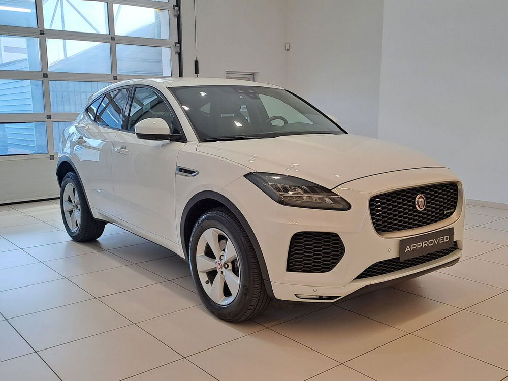 Jaguar E-Pace usata a Pavia (12)