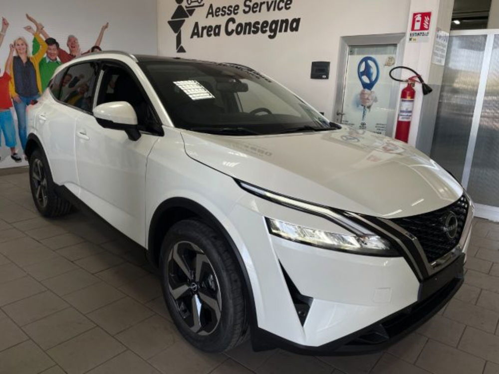 Nissan Qashqai nuova a Salerno (3)