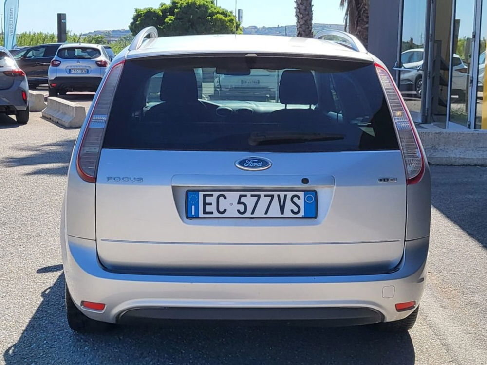 Ford Focus Station Wagon usata a Foggia (4)