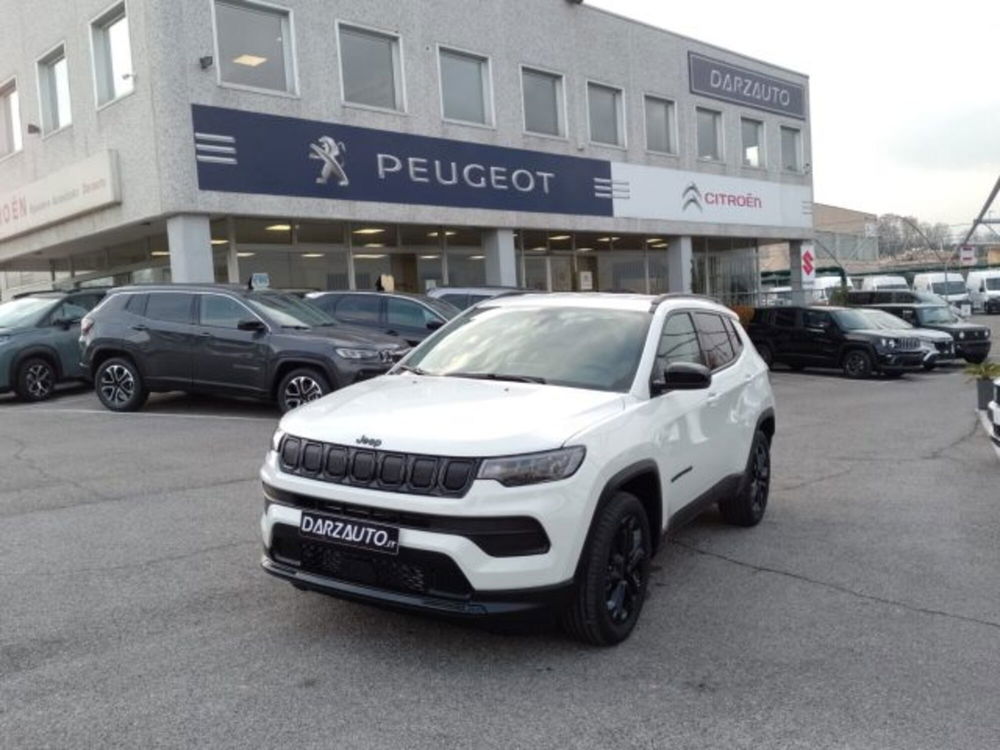 Jeep Compass nuova a Brescia (19)