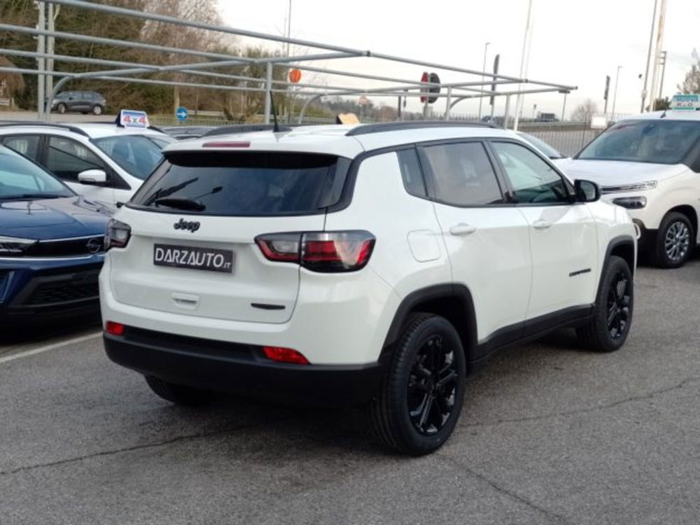 Jeep Compass nuova a Brescia (5)