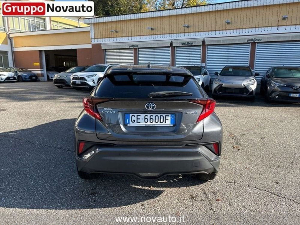 Toyota Toyota C-HR usata a Varese (6)