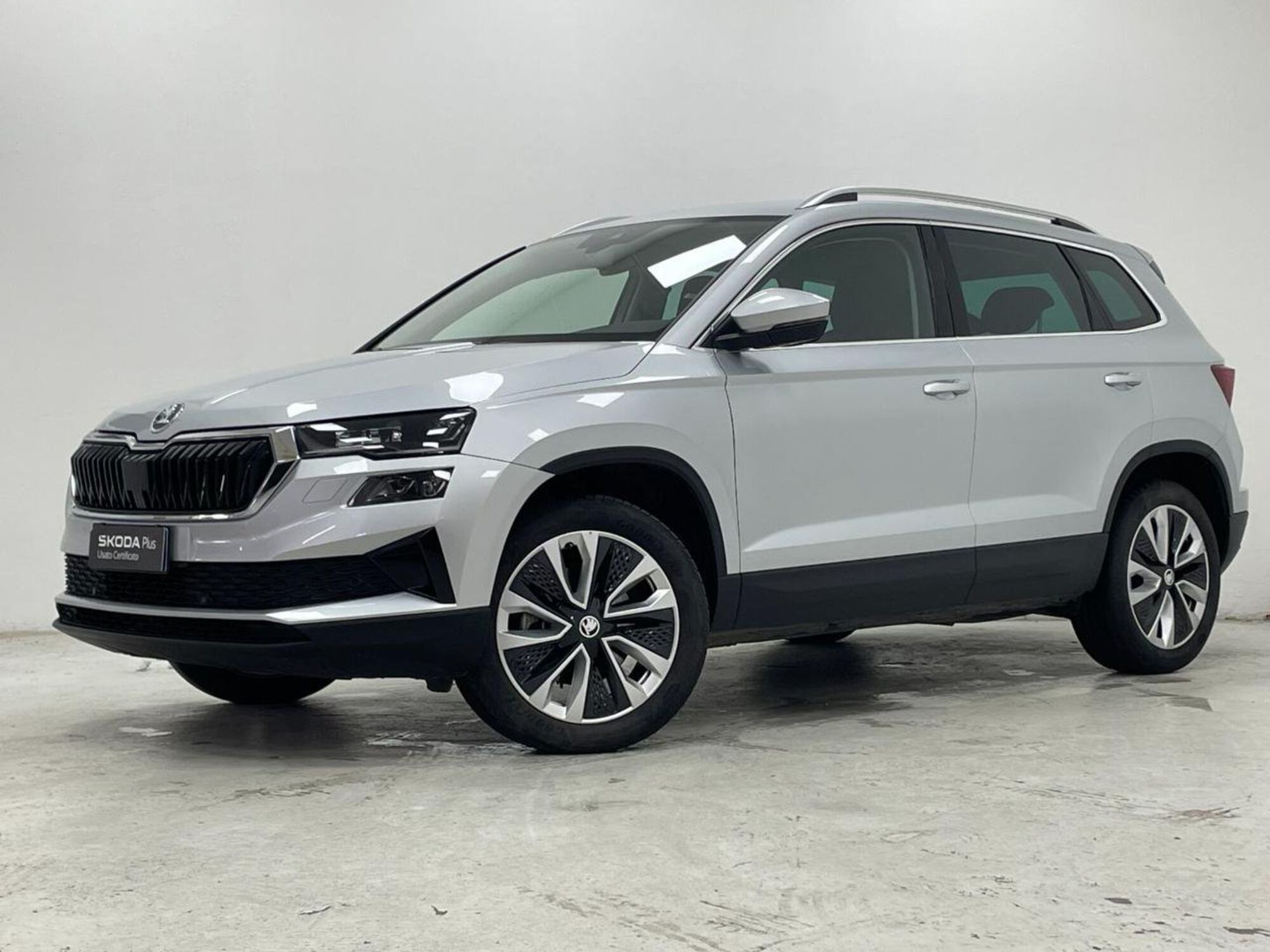 Skoda Karoq 2.0 TDI EVO SCR 4x4 DSG Style  del 2023 usata a Lurate Caccivio