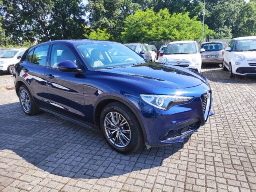 Alfa Romeo Stelvio usata a Frosinone (8)