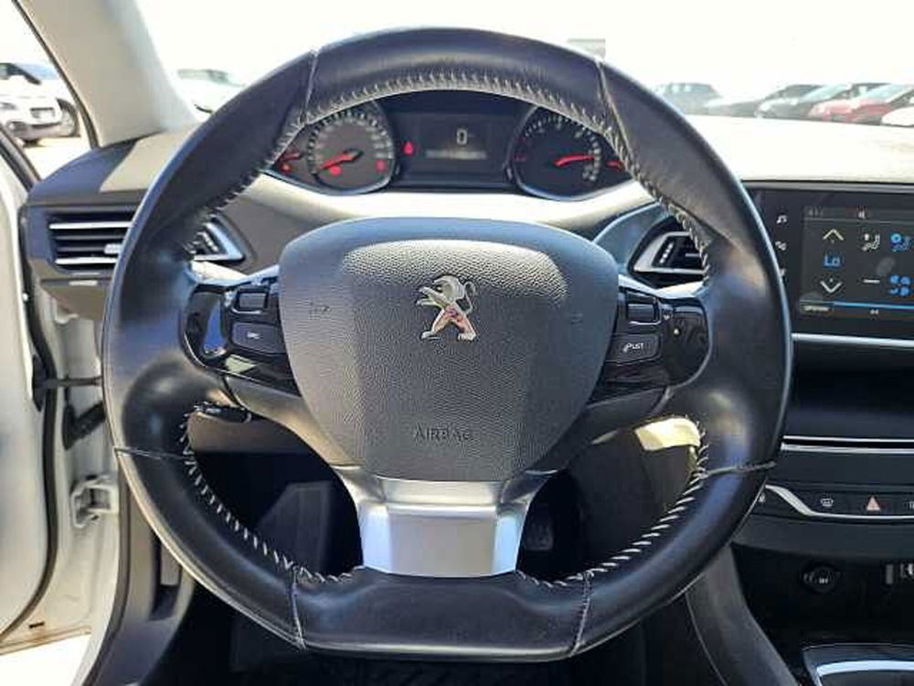 Peugeot 308 usata a Catania (12)