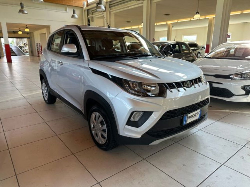 Mahindra KUV100 usata a Vicenza (2)