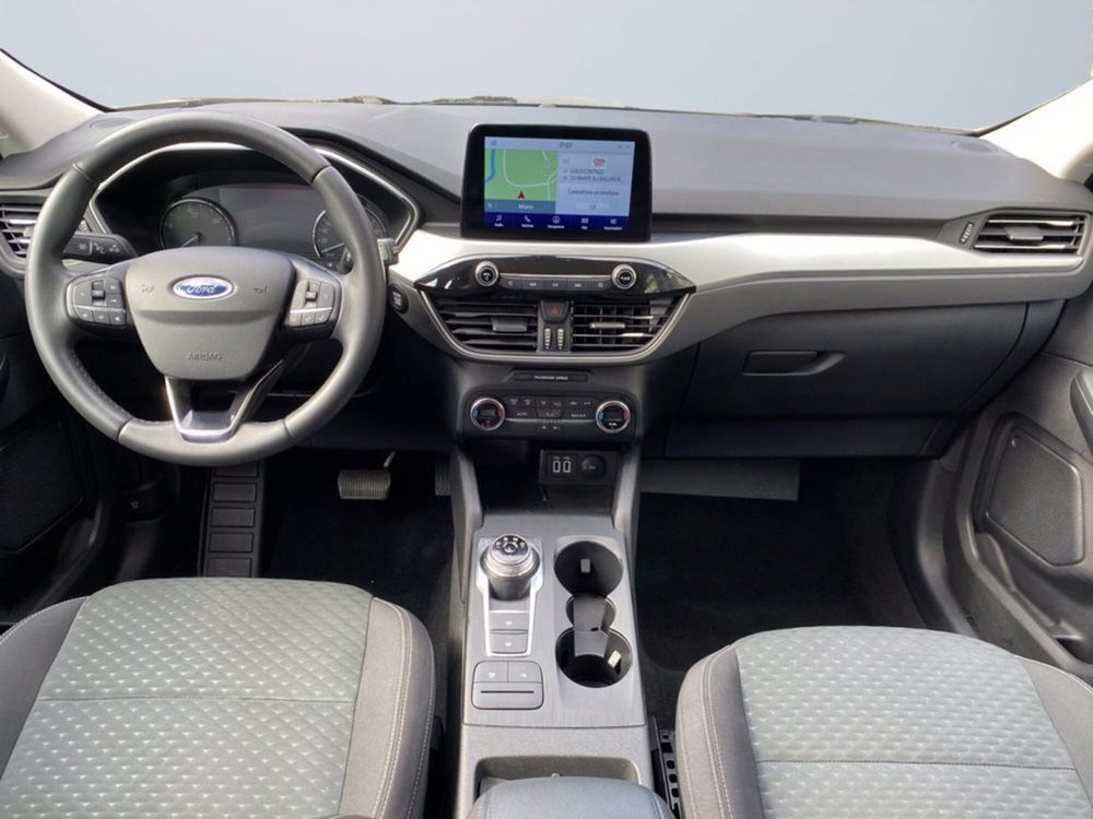 Ford Kuga usata a Milano (12)