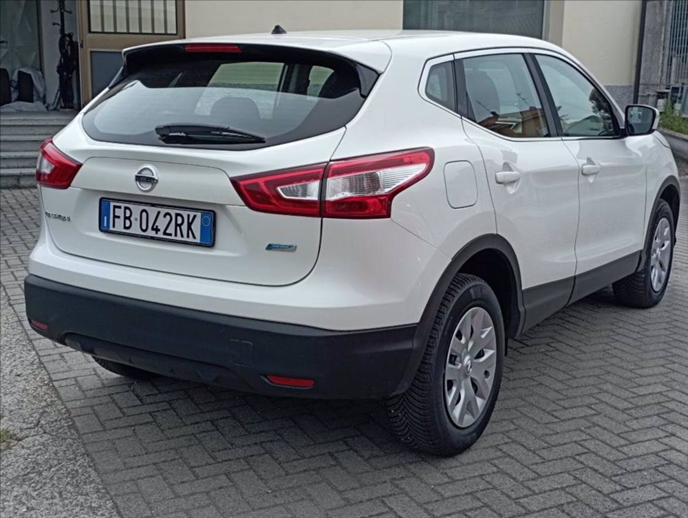 Nissan Qashqai usata a Milano (2)