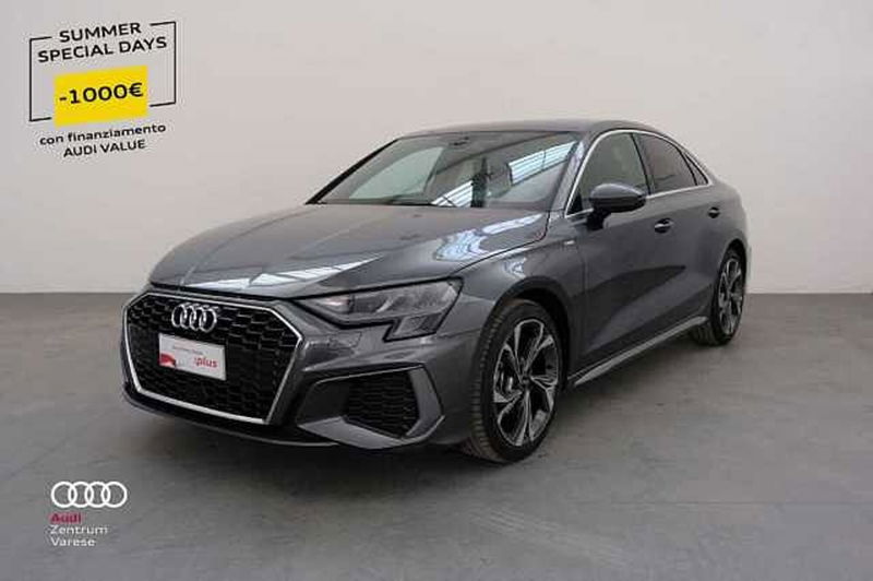 Audi A3 Sedan 30 TDI S line edition  del 2023 usata a Varese