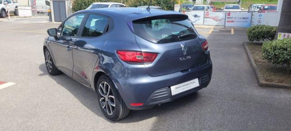 Renault Clio usata a Napoli (4)