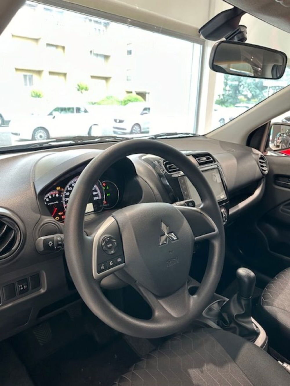 Mitsubishi Space Star nuova a Novara (2)