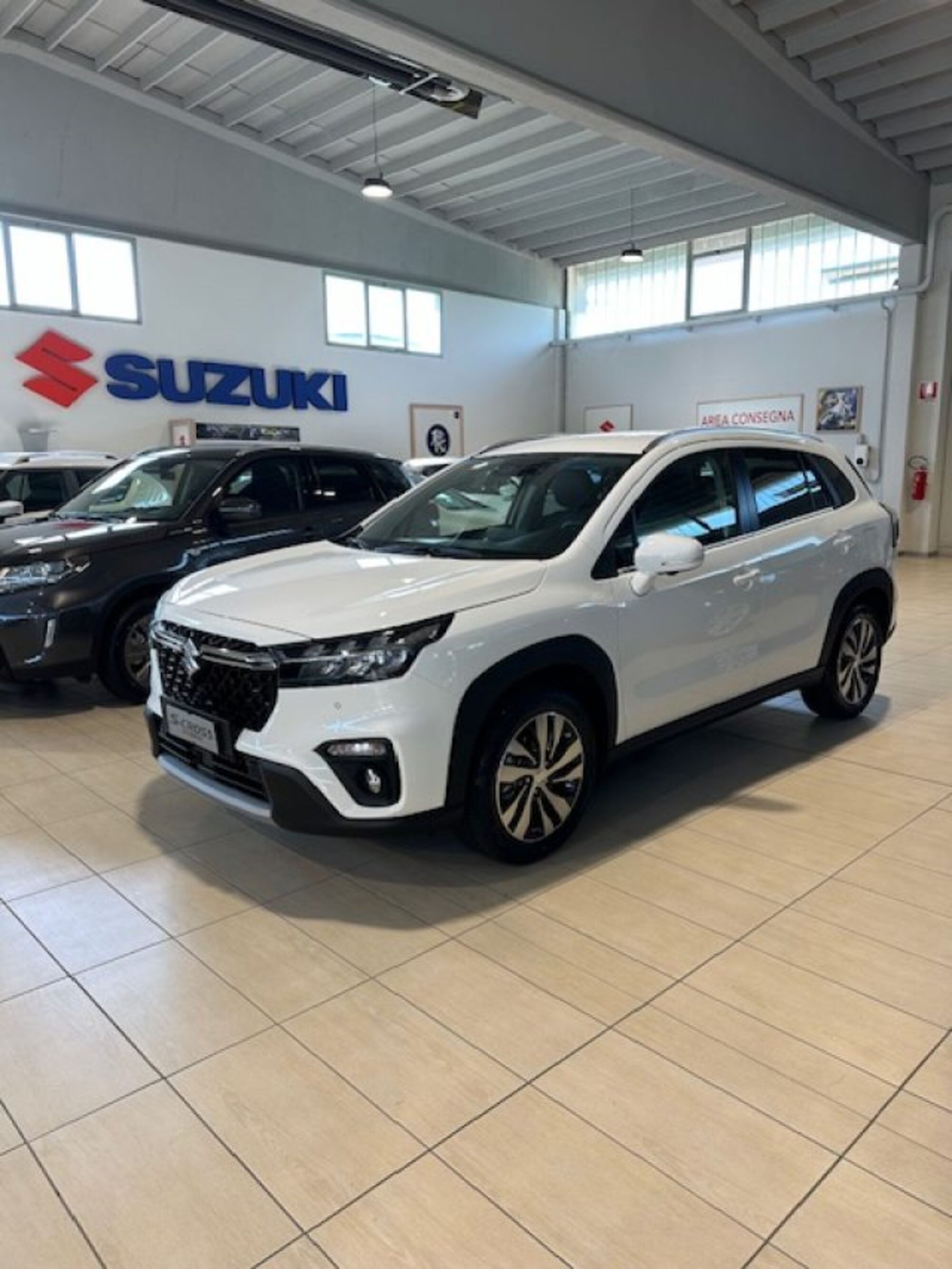 Suzuki S-Cross 1.4 Hybrid Easy nuova a Novara