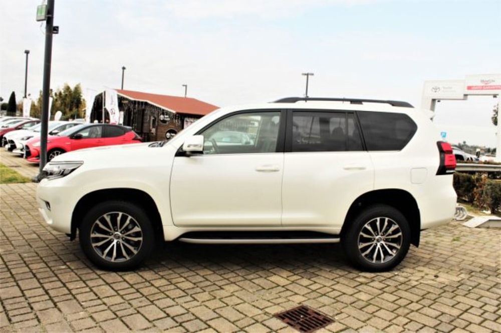 Toyota Land Cruiser nuova a Roma (3)