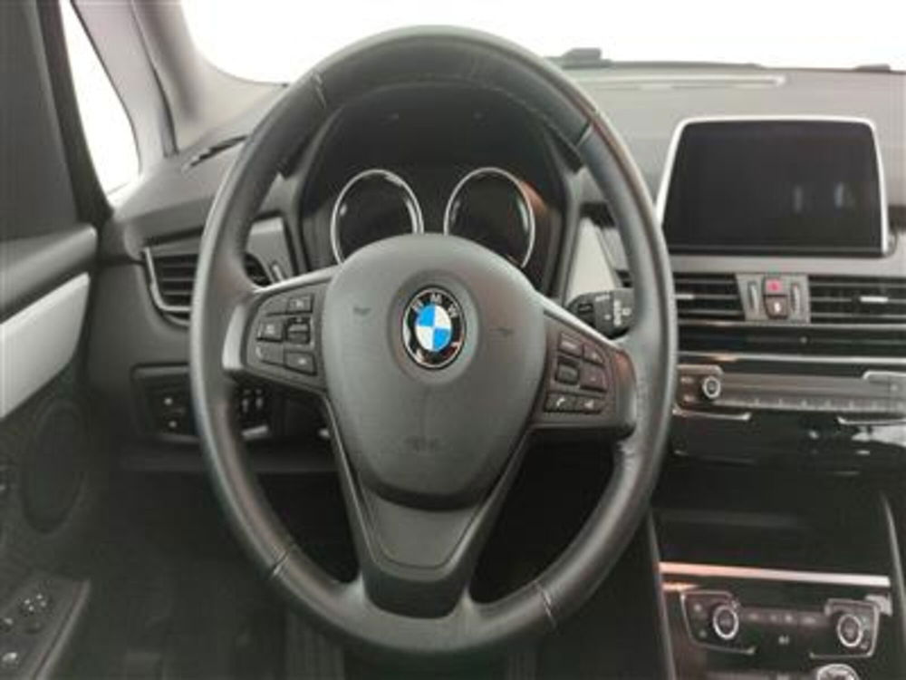 BMW Serie 2 Gran Tourer usata a Bari (15)