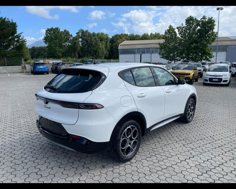 Alfa Romeo Tonale nuova a Lucca (7)