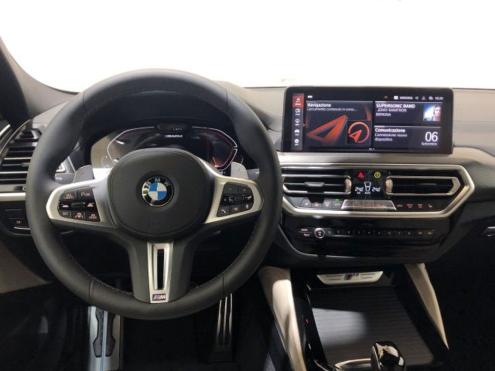 BMW X4 nuova a Modena (8)