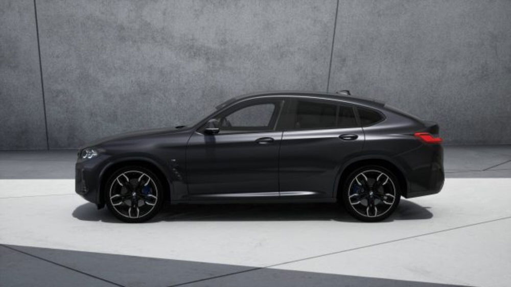 BMW X4 nuova a Modena (4)