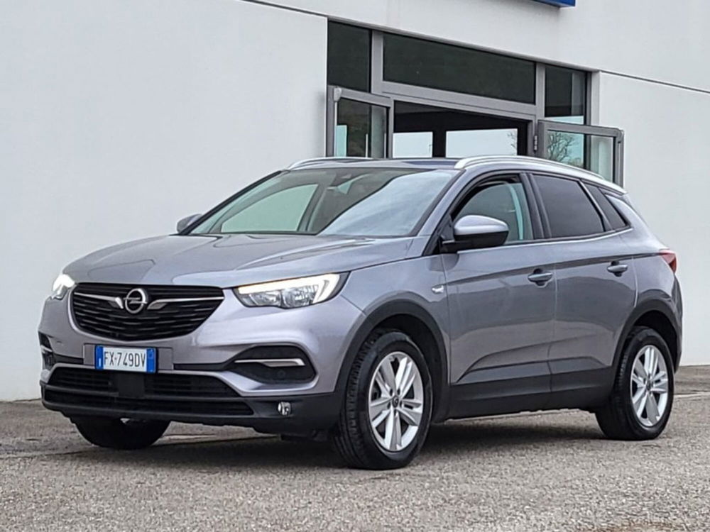 Opel Grandland X usata a Foggia