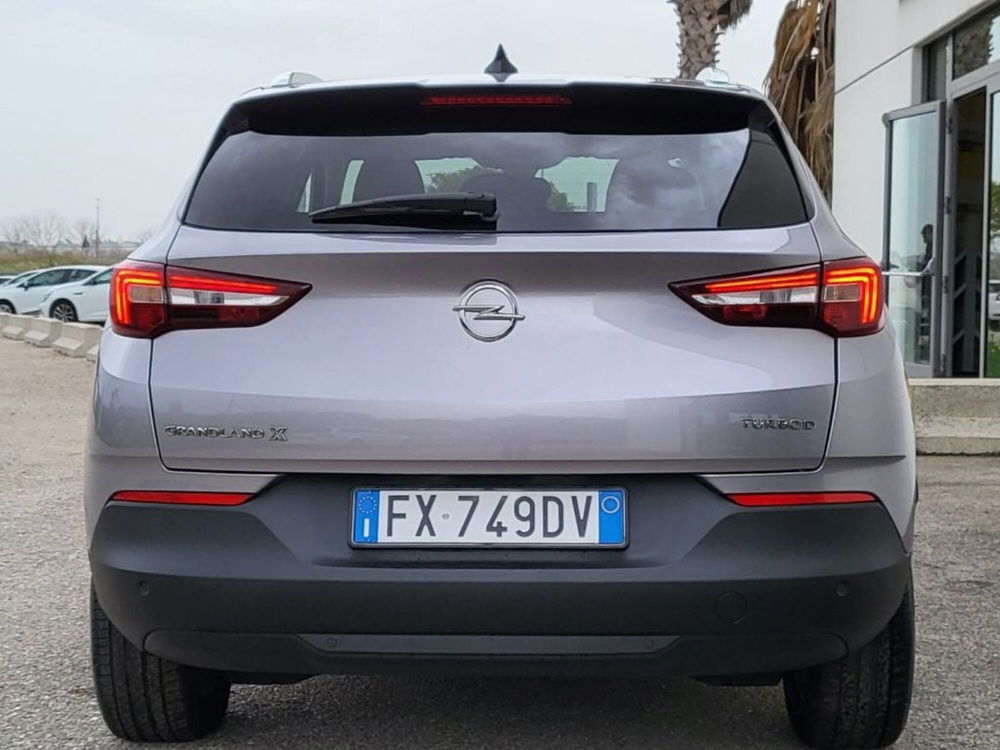 Opel Grandland X usata a Foggia (4)