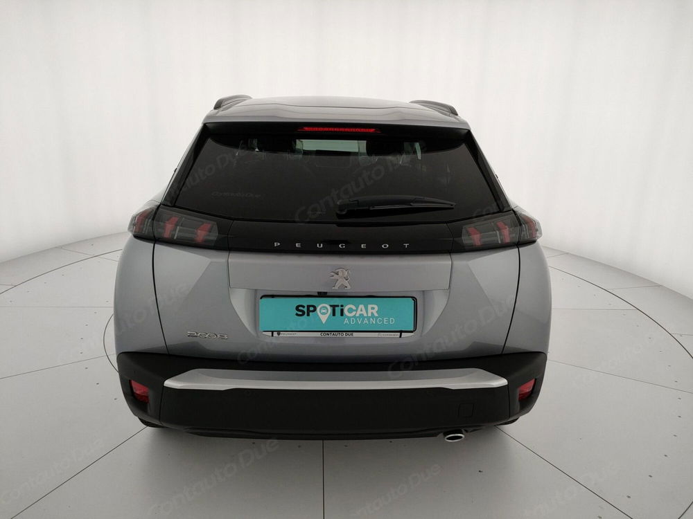 Peugeot 2008 nuova a Caserta (11)