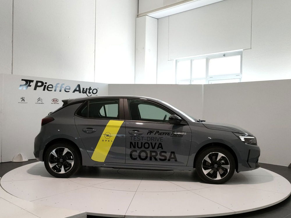 Opel Corsa-e nuova a L'Aquila (5)