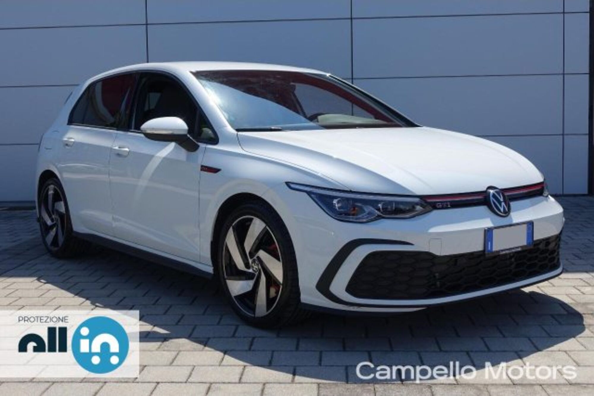 Volkswagen Golf 2.0 tsi GTI MT Ultimate 245cv del 2022 usata a Venezia