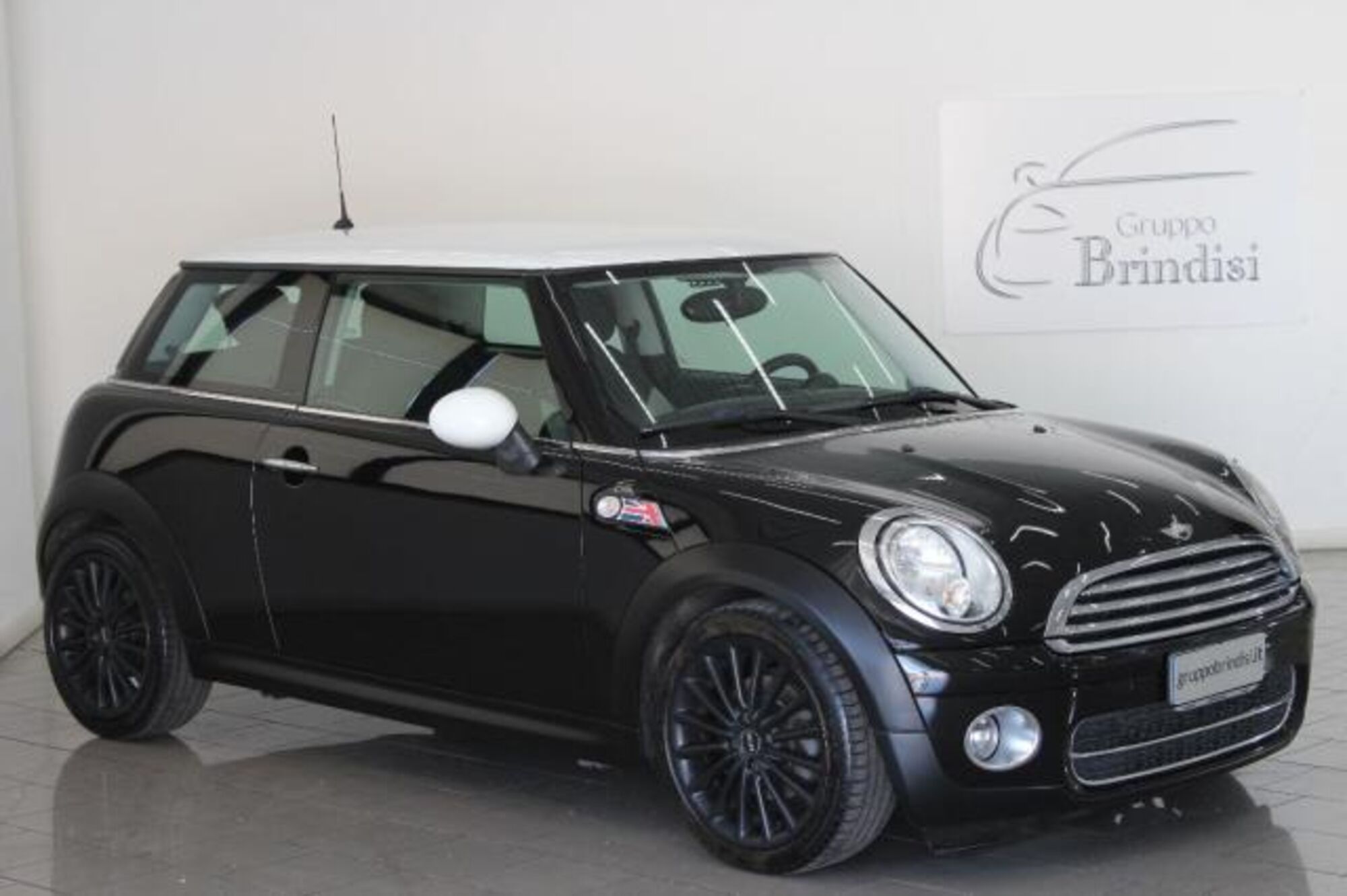 MINI Mini 1.6 16V Cooper D  del 2010 usata a Potenza