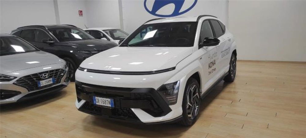 Hyundai Kona usata a Bari