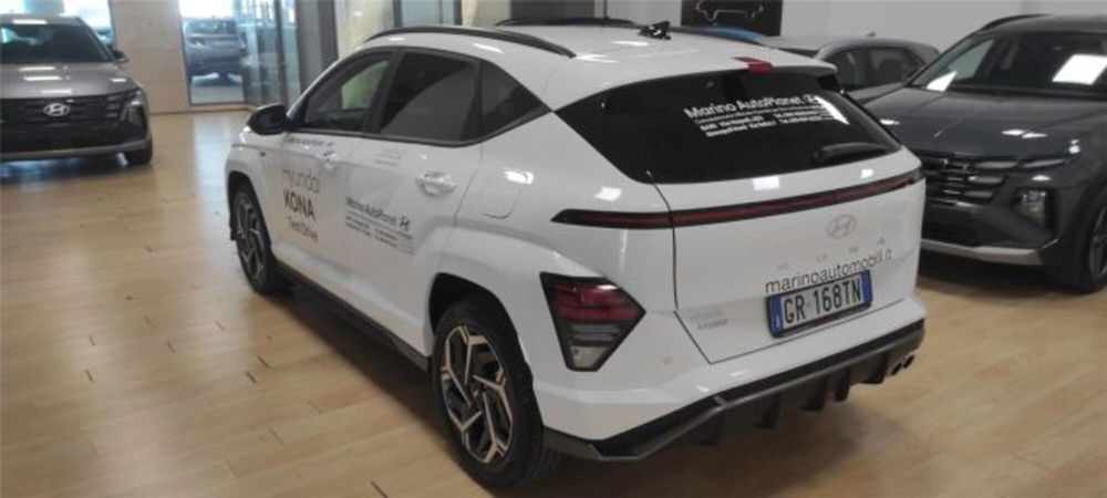 Hyundai Kona usata a Bari (6)