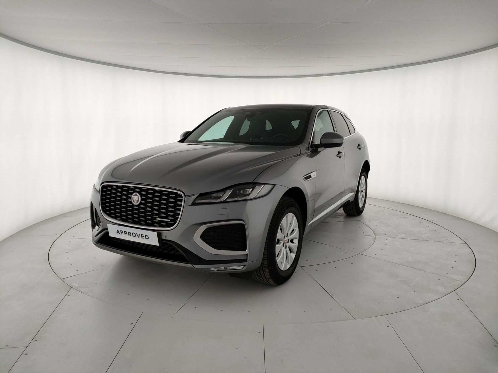 Jaguar F-Pace 2.0 D 204 CV AWD aut. R-Dynamic S  del 2022 usata a Milano