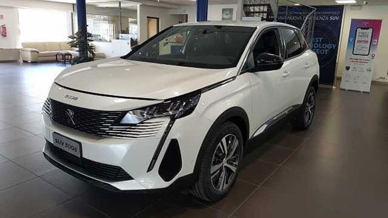 Peugeot 3008 Hybrid 225 e-EAT8 Allure Pack nuova a Messina