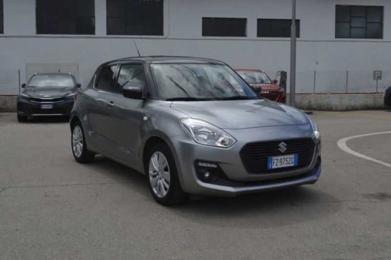 Suzuki Swift 1.2 Hybrid Cool  del 2020 usata a Fondi