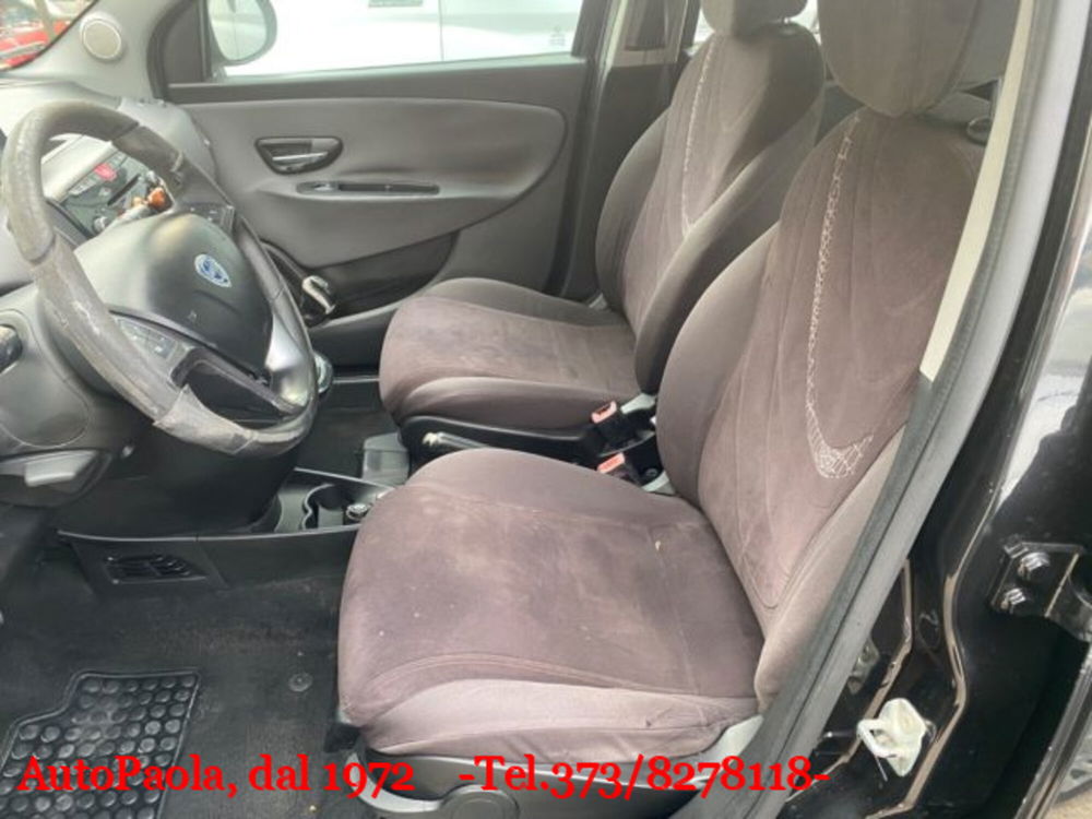 Lancia Ypsilon usata a Verona (5)