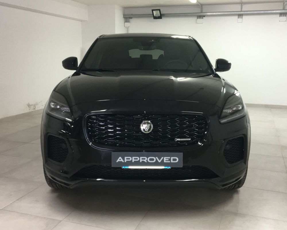 Jaguar E-Pace usata a Catanzaro (8)