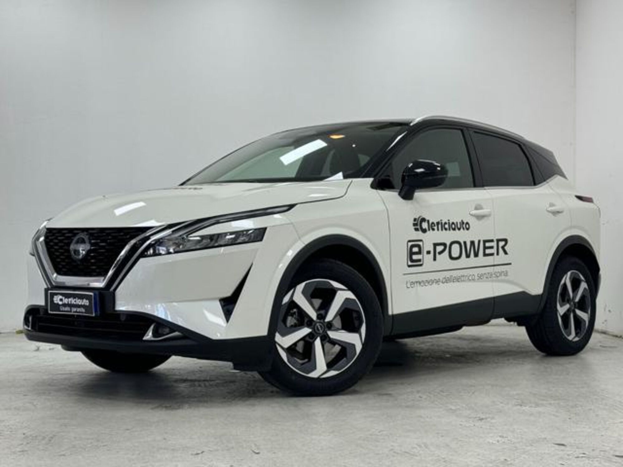 Nissan Qashqai 1.3 mhev N-Connecta 2wd 140cv del 2024 usata a Lurate Caccivio